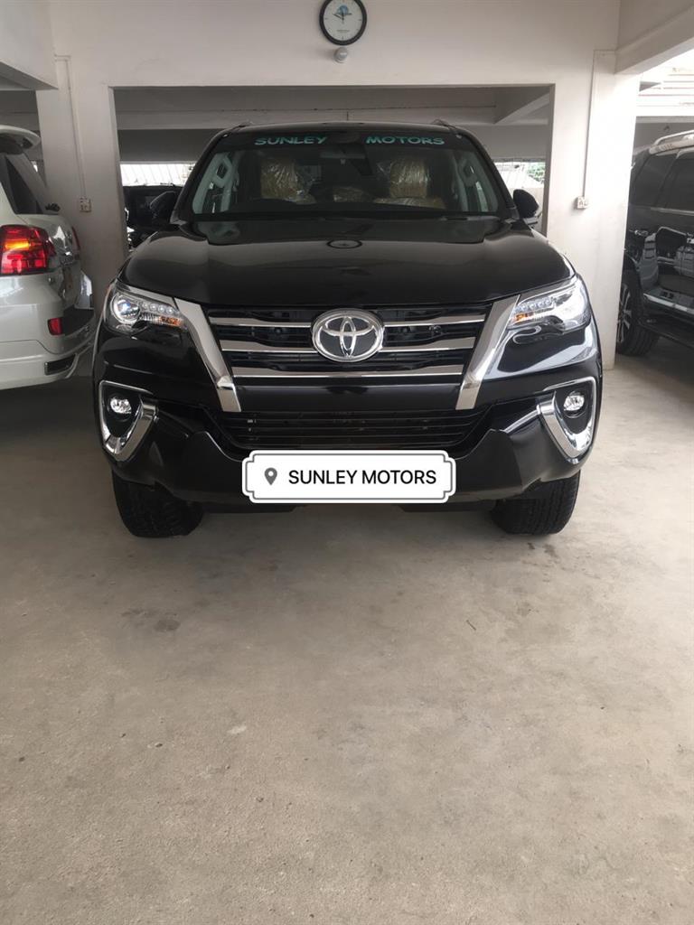 Toyota Fortuner Sigma - 4 