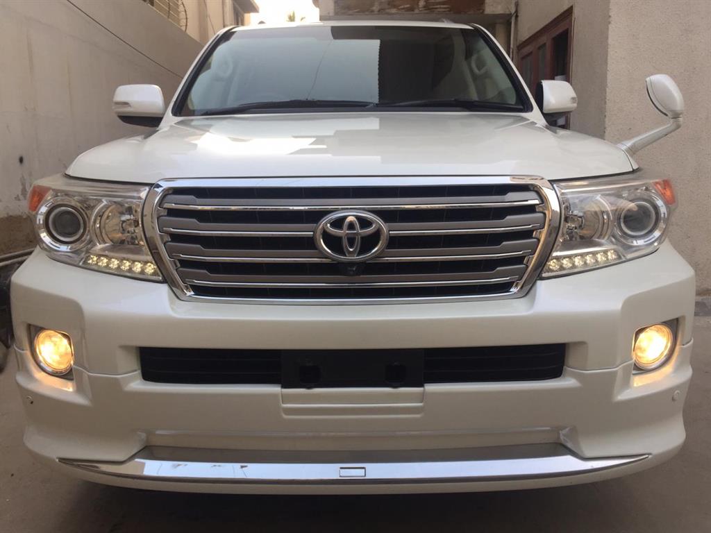 Toyota Land Cruiser AX - 1 