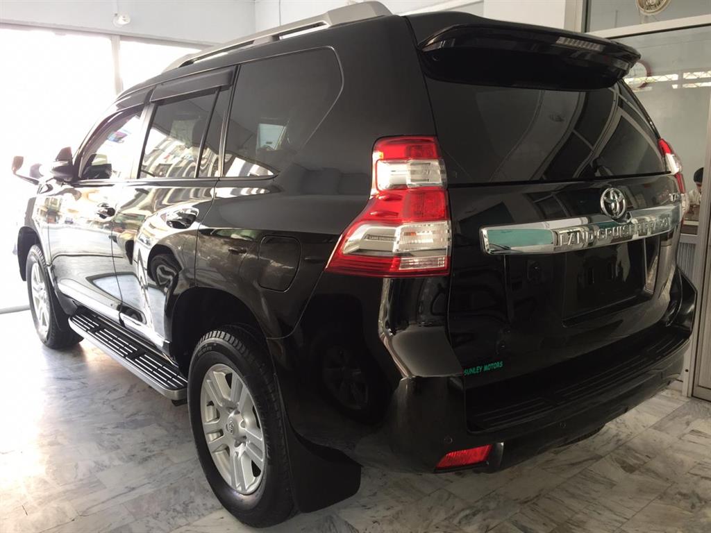 Toyota Prado TZ.G - 13 