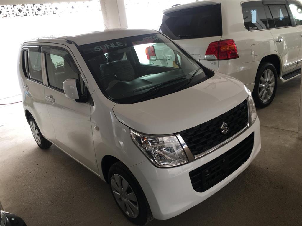 Suzuki Wagon R - 2 