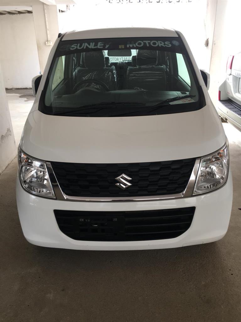 Suzuki Wagon R - 6 